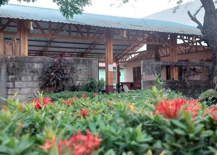 Guanacaste Hotel 2*